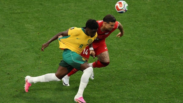 Australia dio el golpe y derrotó con autoridad a Turquía