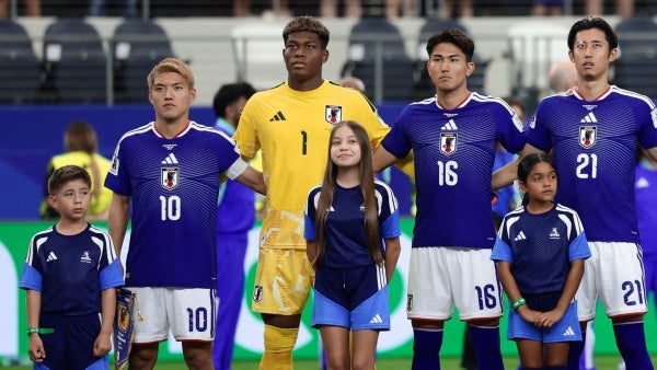 [VIDEO] Suzuki se lució en Japón: dos atajadas evitan goles de Países Bajos