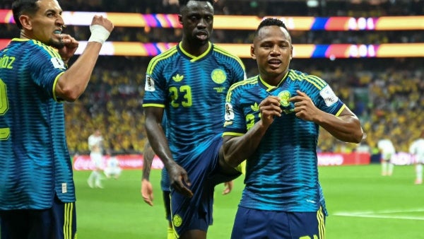 VIDEO - Golazo de Jaminton Campaz y Colombia le gana 3-1 a Uzbekistán en el Mundial