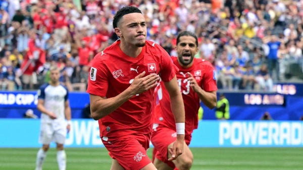 [Video] Rubén Vargas marcó el segundo en Suiza vs Bosnia