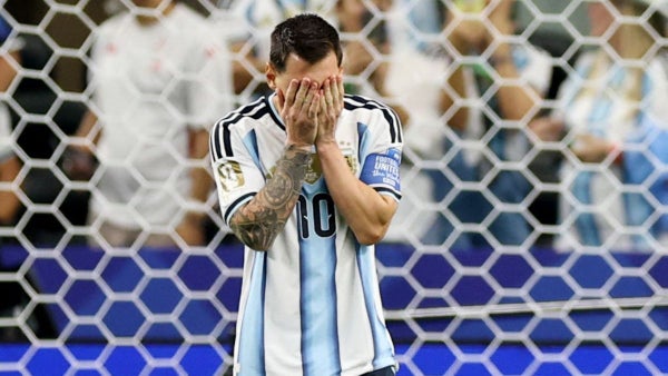 Messi botó penal y se escapó la oportunidad de ser el máximo goleador de los Mundiales