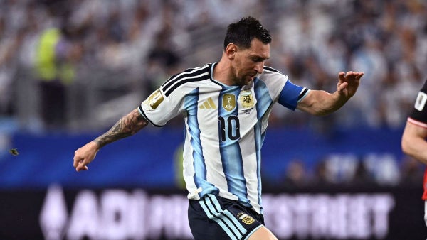[Video] Lionel Messi hizo un golazo histórico en Argentina vs Austria