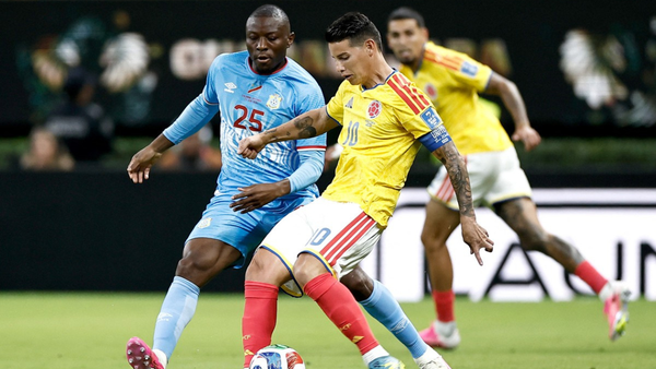 VIDEO: James metió soberbio remate y casi marca golazo para Colombia