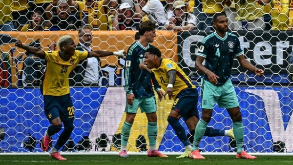 Ecuador hizo la épica: derrotó a Alemania y clasificó a 16avos de final del Mundial