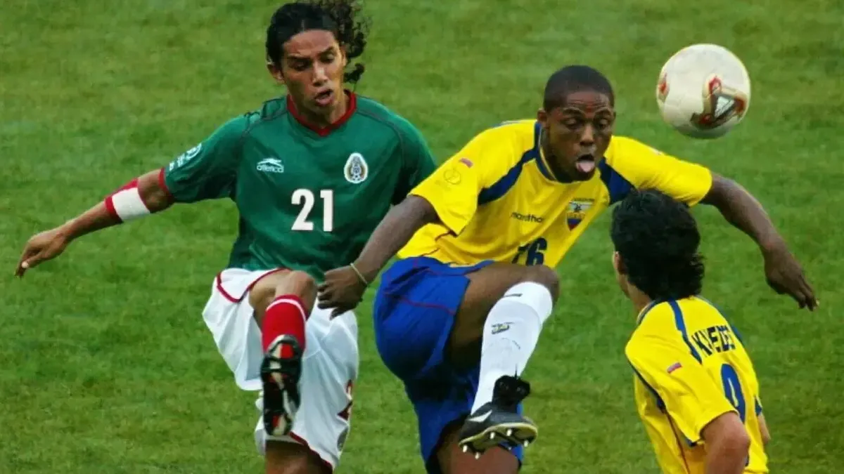 México y Ecuador vuelven a cruzarse: esto pasó en 2002.