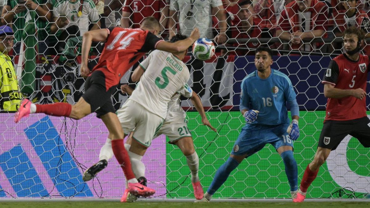Austria y Argelia empataron en un partidazo y avanzaron a 16avos. del Mundial