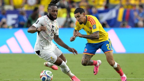[Video] Mala de James y remate de Ghana que asustó a Colombia; casi cae el primero