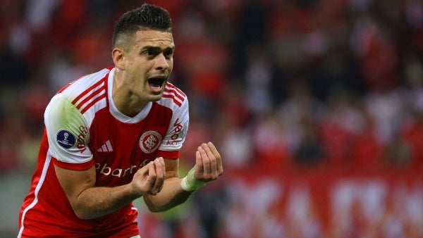 River Plate anunció el regreso de Rafael Santos Borré