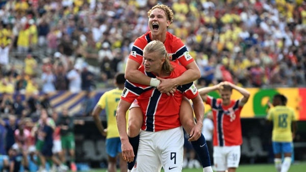Noruega sorprende, elimina a Brasil y se mete en cuartos del Mundial