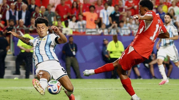 [Video] Dan Ndoye hizo el gol del empate para Suiza ante Argentina