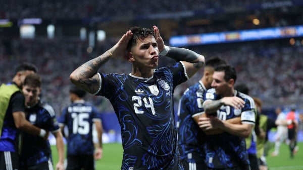 [Video] Enzo Fernández empata el partido contra Inglaterra y vuelve a ilusionar a Argentina
