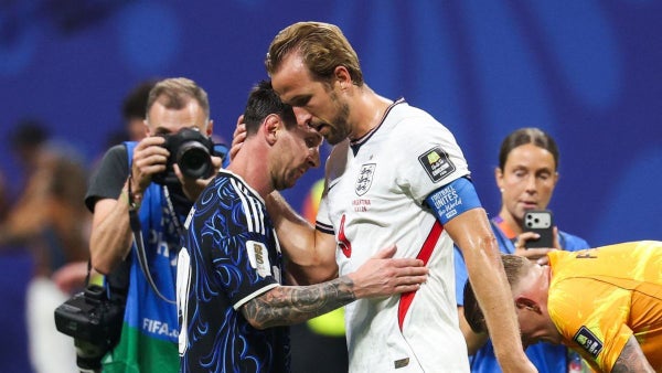 Harry Kane salió devastado tras perder la semifinal contra Argentina