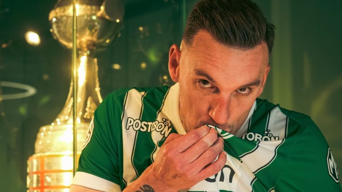 Homenaje a Franco Armani en medio del partido contra Táchira