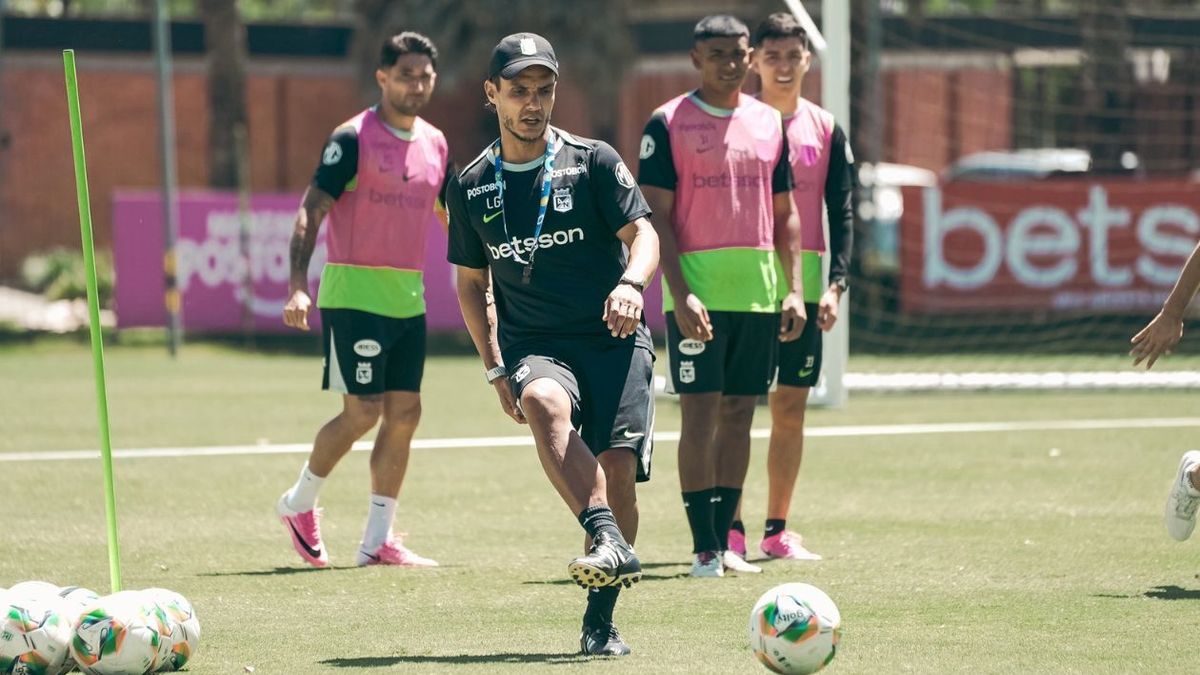 Lucas González.