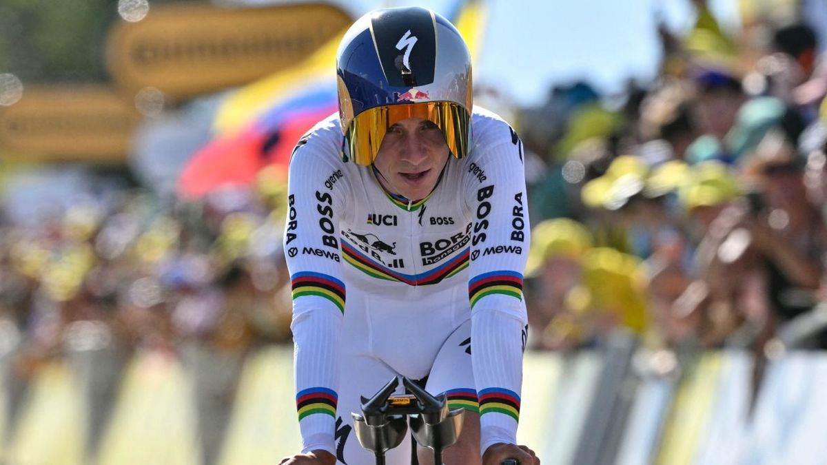 Remco Evenepoel, ganador de la etapa 16 del Tour de Francia