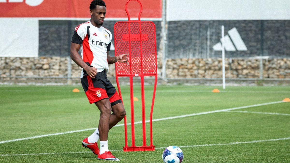 Jhon Jader Durán con el Benfica