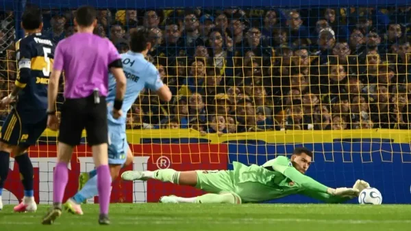VIDEO | Así fue la espectacular primera atajada de Álvaro Montero con Boca Juniors