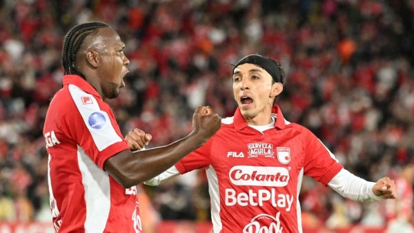 Rodallega le marca golazo a Caracas en Sudamericana