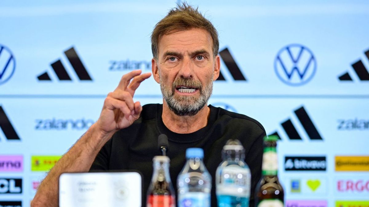 Jurgen Klopp fue presentado oficialmente en su nueva selección
