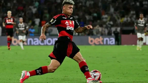 Nueva oportunidad para Jorge Carrascal: Flamengo vuelve a confiar en el colombiano