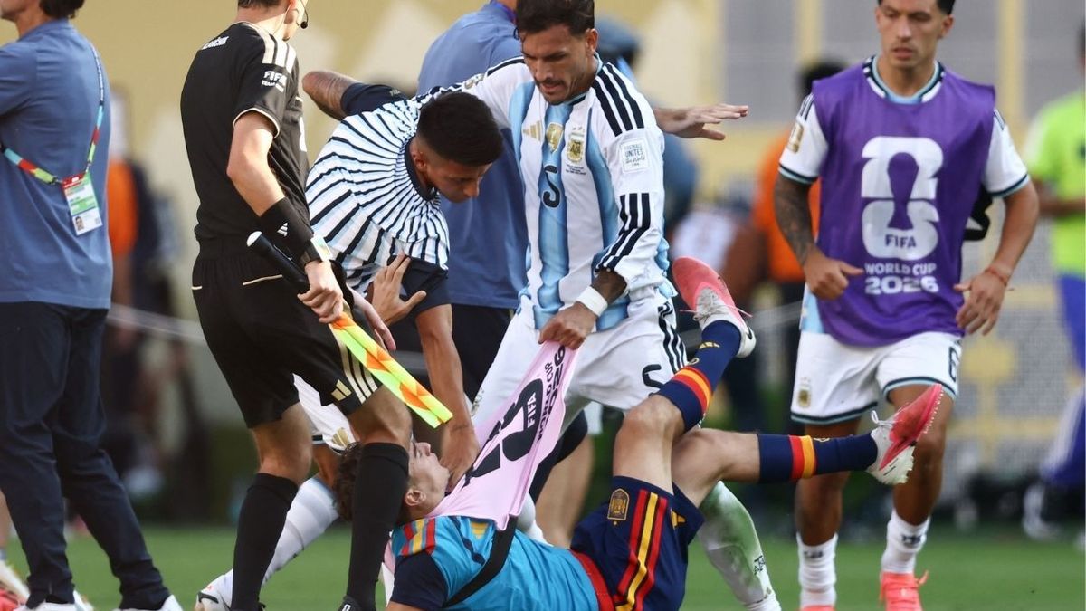 Pelea en la final del Mundial, la FIFA tomó decisión