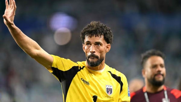 Vozinha ya no iría a Colo Colo: dos clubes intentan cerrar su fichaje