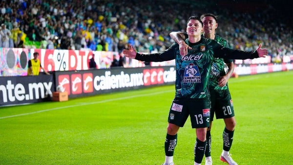 VIDEO - Golazo colombiano en México; Daniel Arcila le dio la victoria a León sobre Pachuca