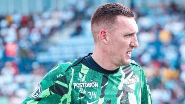 VIDEO: Armani se mandó tremenda atajada en el Jaguares vs. Nacional