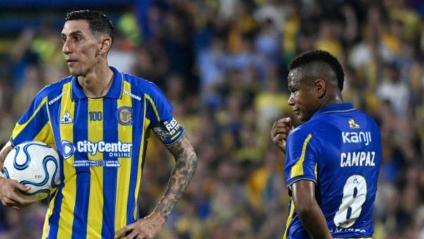 Jáminton Campaz erró increíble gol ante River: video es tendencia