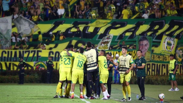 [Video] Terrible agresión a un hincha luego de Bucaramanga vs Cúcuta