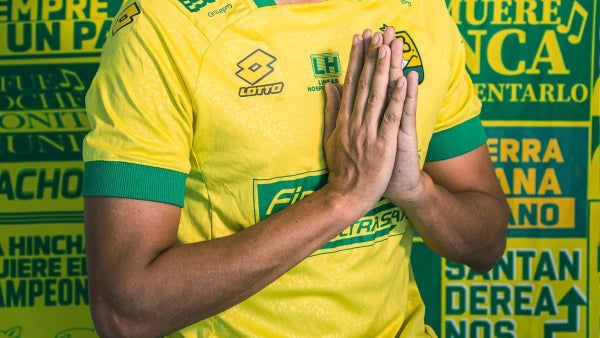 Bucaramanga a poco de confirmar el fichaje de Ronaldo