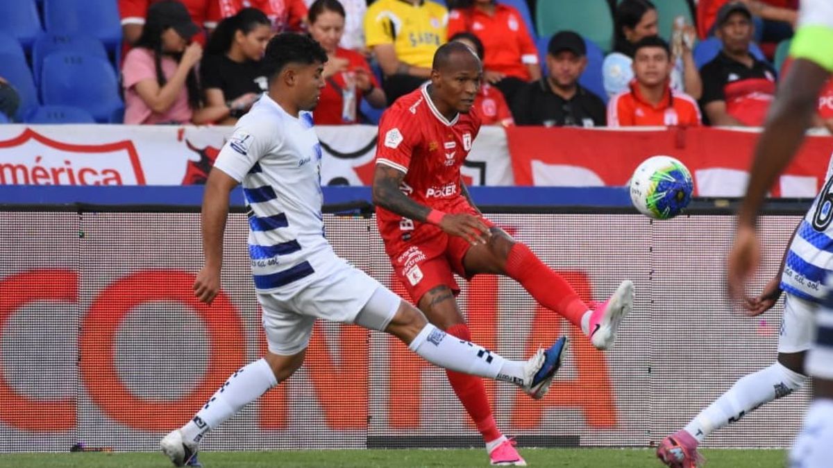 Luis Quiñones no jugará América vs Nacional y le llueven críticas de los hinchas
