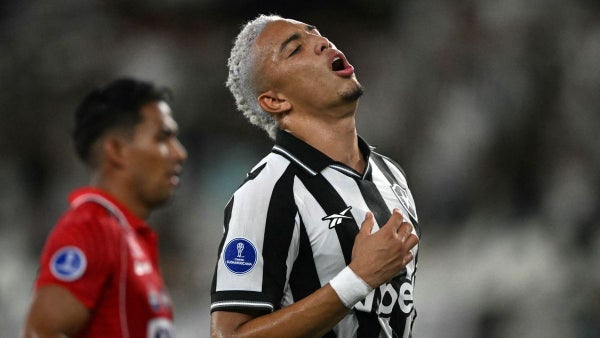 [Video] El colombiano Jordan Barrera sufrió terrible lesión en el Brasileirao
