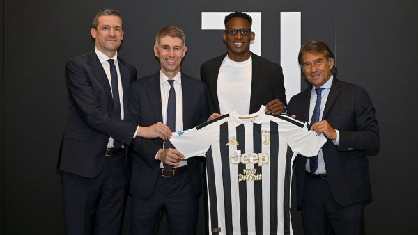 Oficial: Jhon Lucumí es nuevo jugador de Juventus