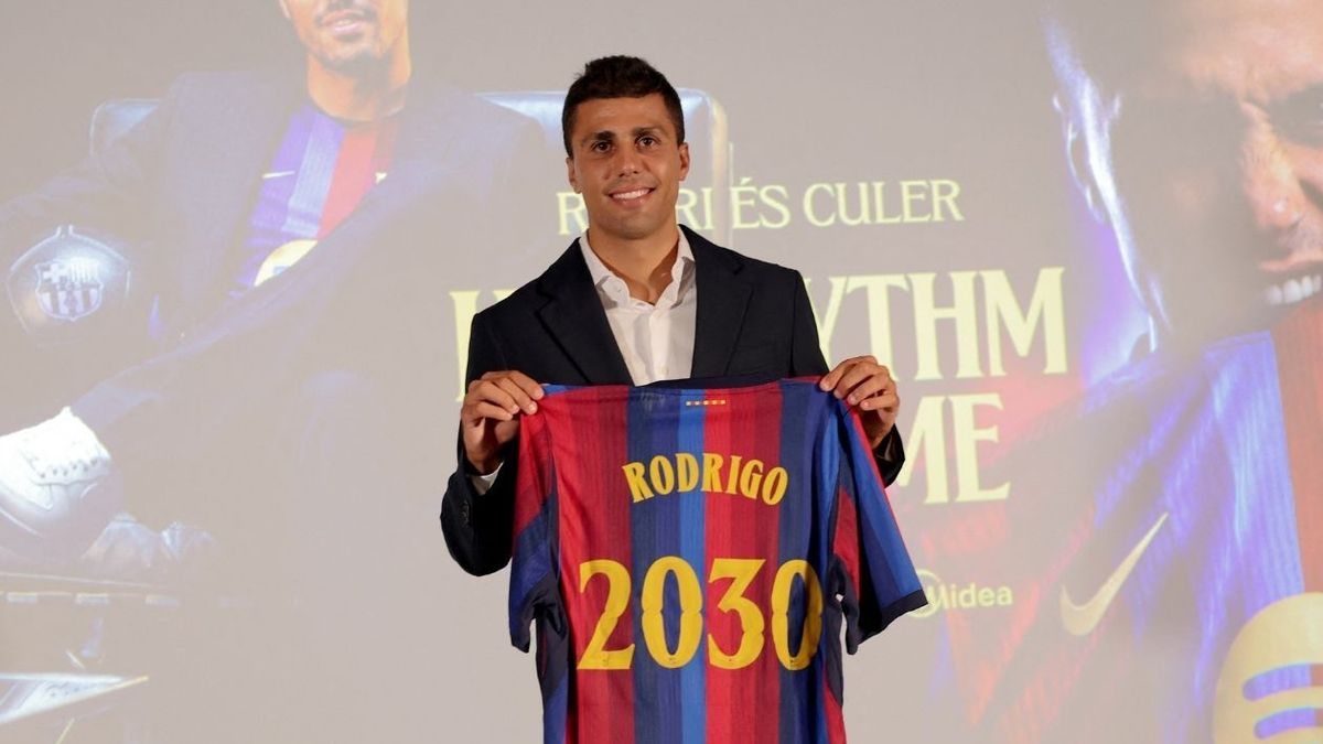 Rodri Hernández, nuevo mediocampista del FC Barcelona