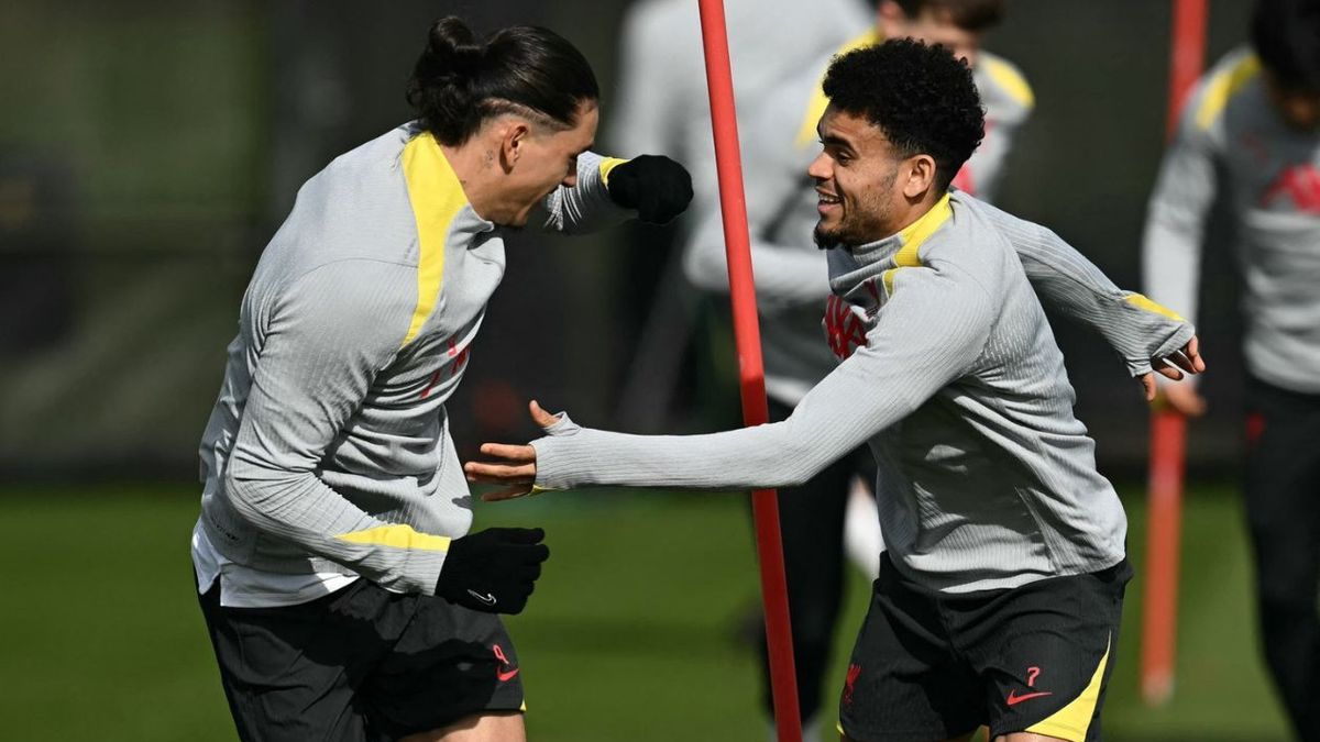 El charrúa y el colombiano.