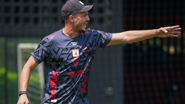 David González rompió el silencio sobre la salida de su goleador