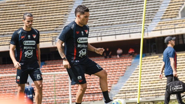 En Medellín destapan detalles del contrato de Juan Fernando Quintero