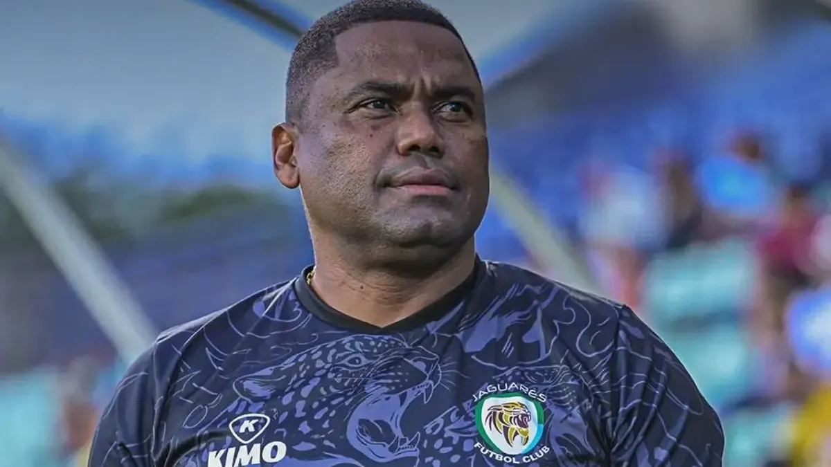 Hubert Bodhert, DT de Jaguares.