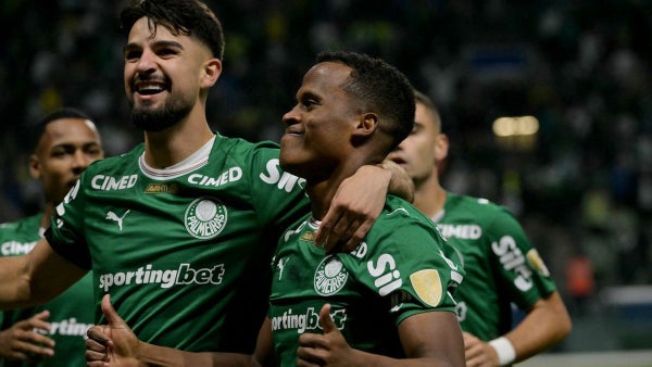 [Video] Jhon Arias marca nueva asistencia con Palmeiras y es líder del Brasileirao