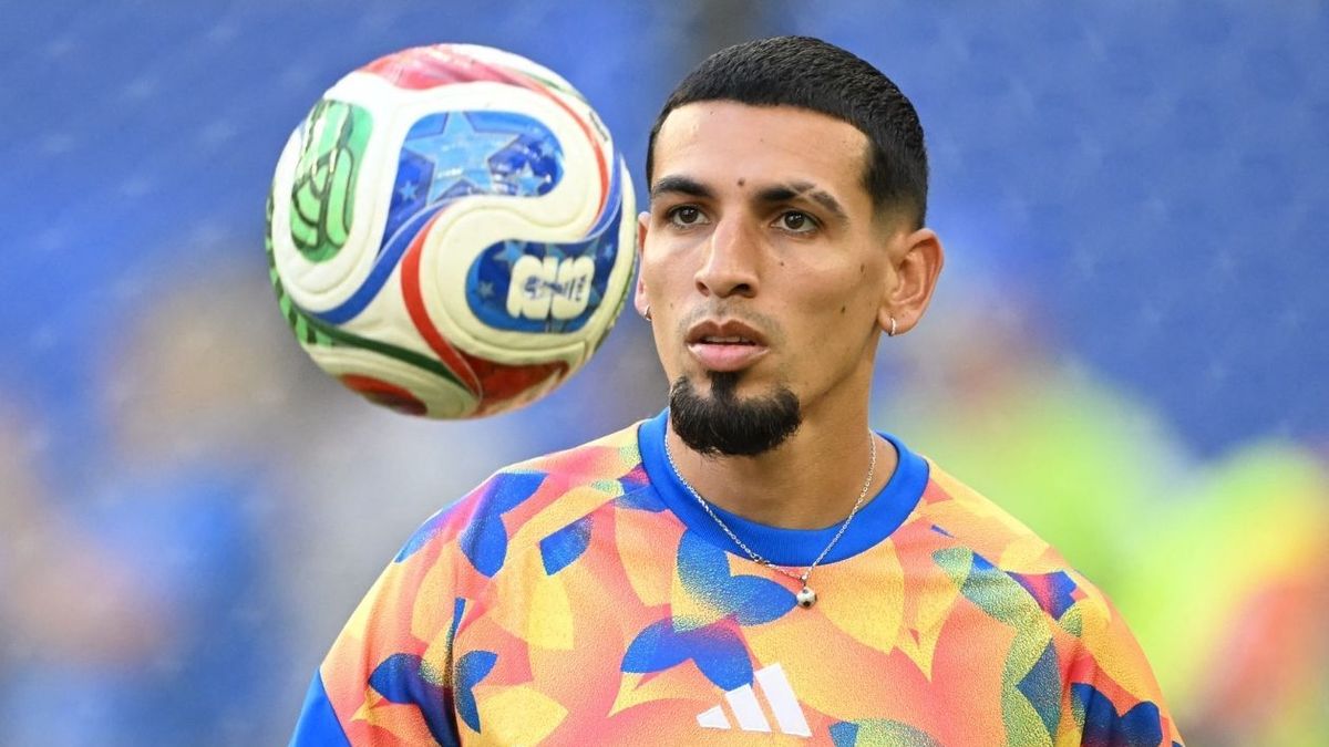 Daniel Muñoz tiene los días contados en Crystal Palace