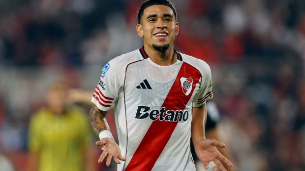 ¿Dónde jugará Kendry Páez tras salir de River Plate?