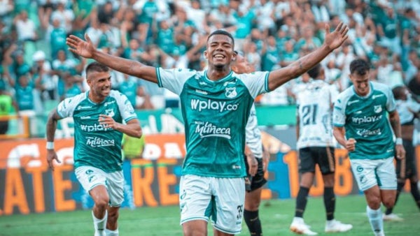 Matías Orozco fue presentado en su nuevo equipo de la Premier League