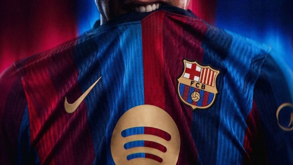 Barcelona encontró al reemplazo de Luis Suárez y Julián Álvarez