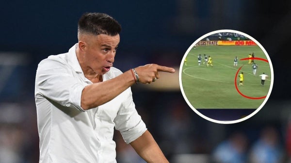 ¿Por qué Pablo Peirano invadió la cancha contra Cali y encaró al árbitro?