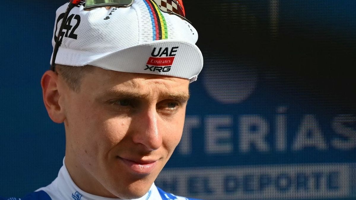 ¿Cuántos retiros tiene Tadej Pogacar en su carrera?