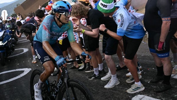 Golpe de los colombianos en la general de la Vuelta a España tras la etapa 10