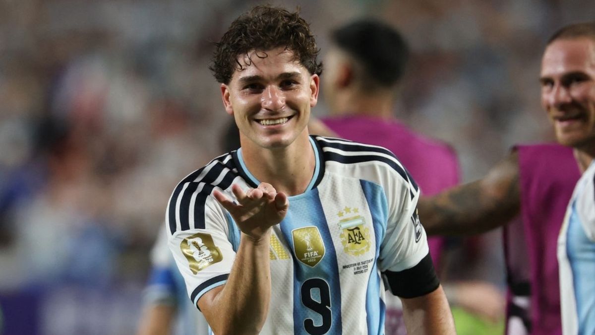 Confirmado el equipo en el que jugará Julián Álvarez