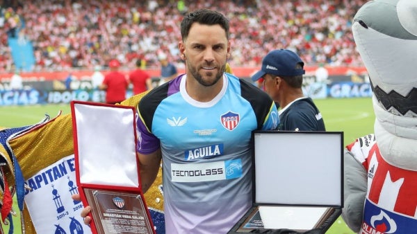 ¿Cuál es el cuerpo técnico de Sebastián Viera en Junior?