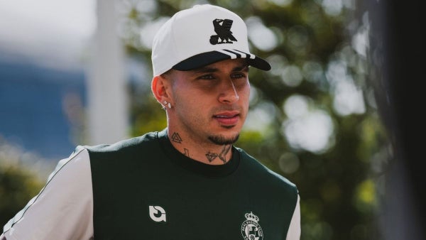 Racing oficializa que Gustavo Puerta se va a exótica liga: